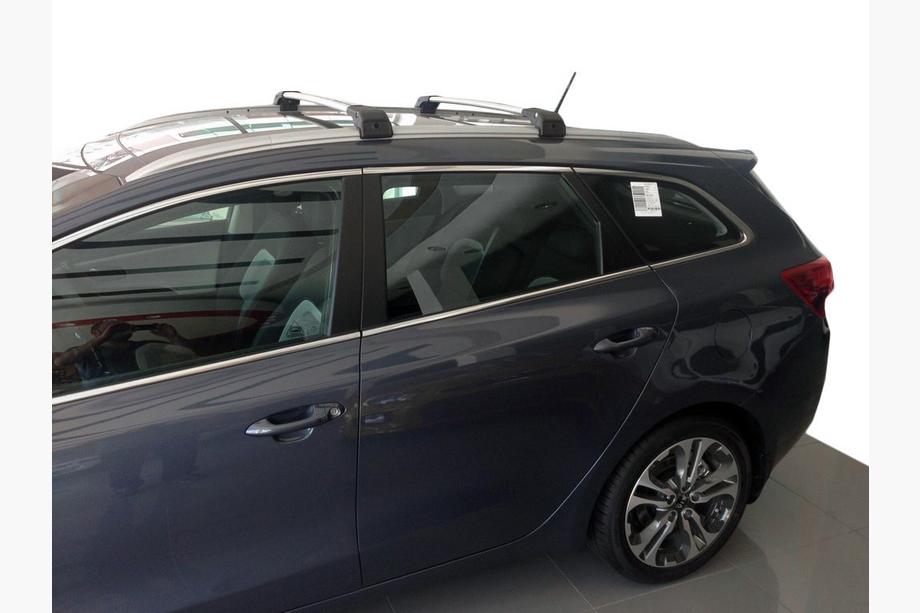 Kia Ceed 2012–2018 Strešné priečniky na integrované lyžiny, uzamykateľné na kľúč WingCarrier V2 (2 ks) Image