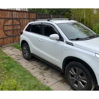 Strešné priečniky na integrované lyžiny, uzamykateľné na kľúč WingCarrier V2 (2 ks) Suzuki Vitara 2015– fotografia 2