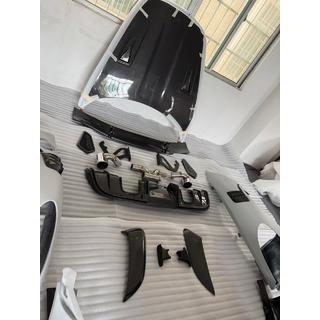 GT4 body kit (ABS + karbón) fotografia 3