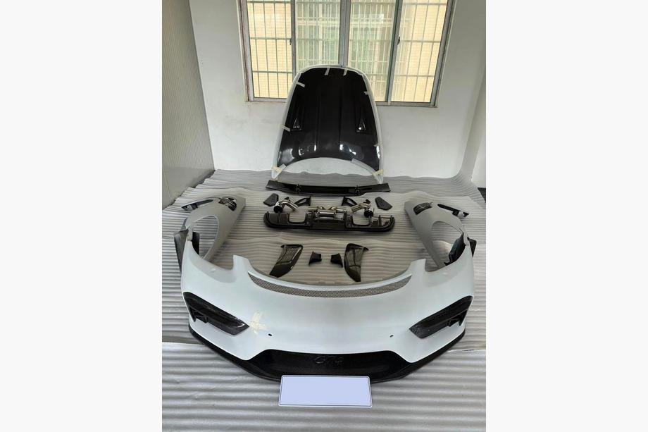 Porsche Boxster/Cayman 982 (718) 2016– GT4 body kit (ABS + karbón) Image