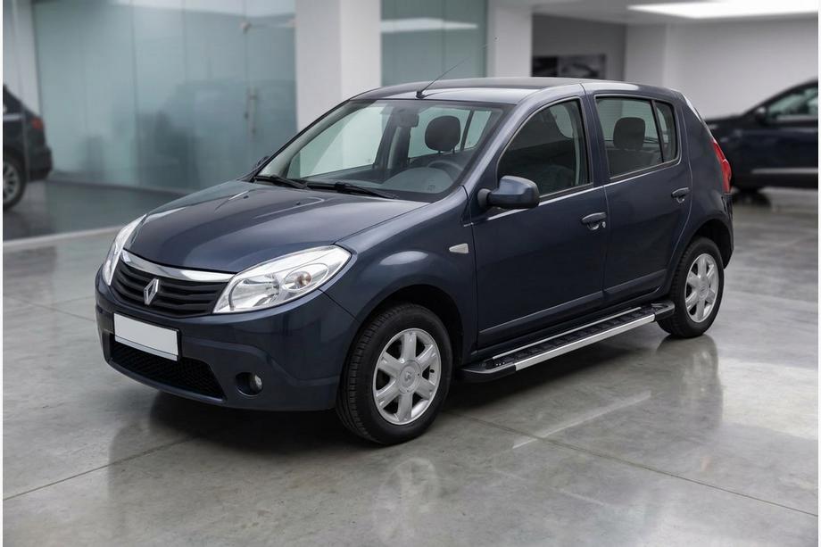 Renault Sandero 2007–2013 Bočné nášľapy RedLine V1 (2 ks, hliník) Image