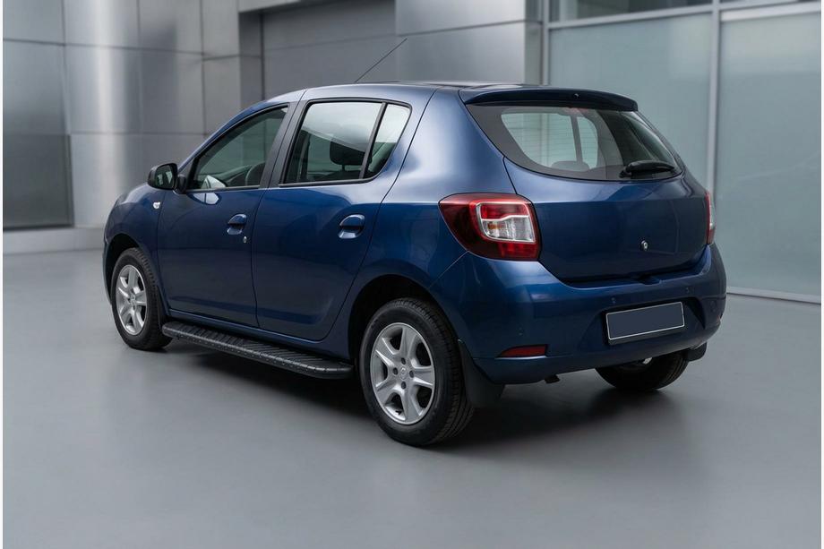 Dacia Sandero 2013–2020 Bočné nášľapy Bosphorus Black (2 ks, hliník) Image