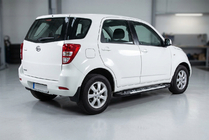 Daihatsu Terios 2006–2017 Bočné prahy Sunrise (2 ks, hliník) fotografia 1