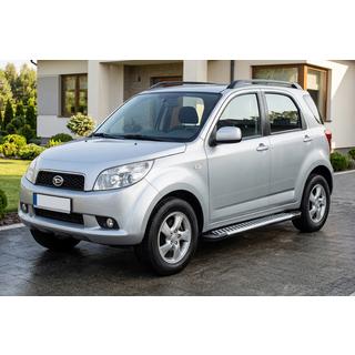 Bočné nášľapy Line (2 ks, hliník) Daihatsu Terios 2006–2017 fotografia 1