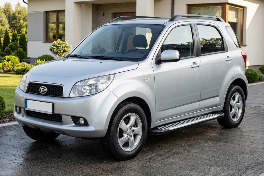 Daihatsu Terios 2006–2017 Bočné nášľapy Line (2 ks, hliník) Image