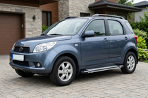 Daihatsu Terios 2006–2017 Bočné nášľapy Rainbow (2 ks, hliník) fotografia 1