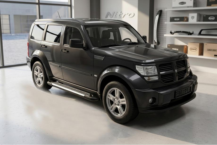 Dodge Nitro 2006–2011 Bočné prahy Line (2 ks, hliník) Fotografia 1