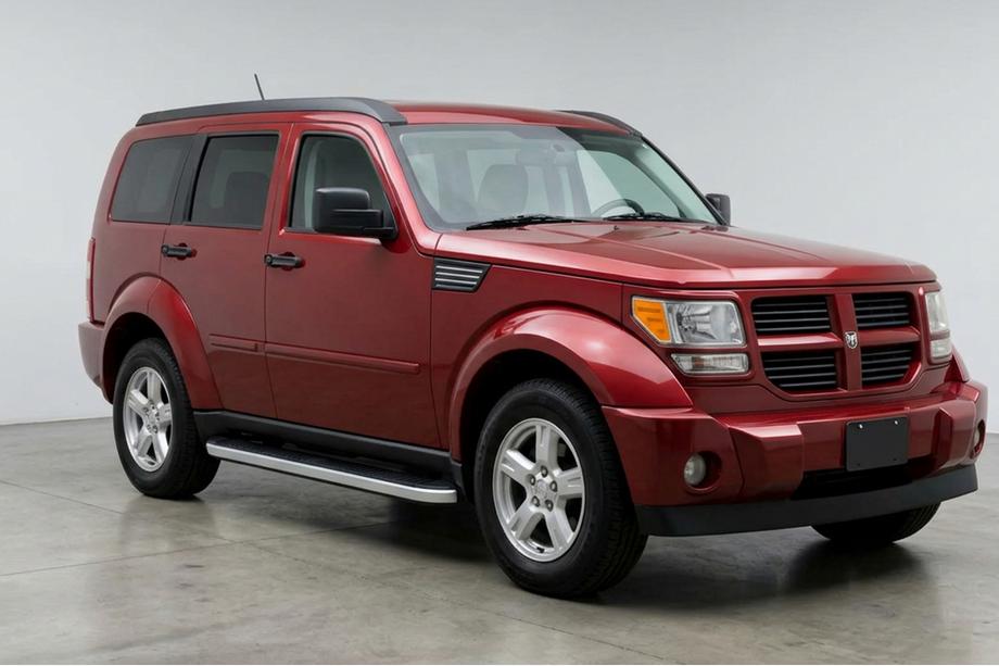 Dodge Nitro 2006–2011 Bočné nášľapy Tayga Grey (2 ks, hliník) Image