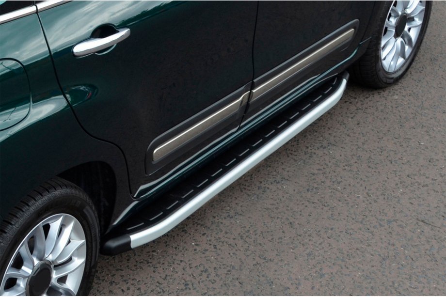 Fiat 500/500L 2013–2022 Bočné nášľapy Fullmond (2 ks, hliník) Image