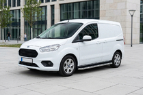 Ford Courier 2014–2023 Bočné nášľapy Maydos V1 (2 ks, nerez) fotografia 1