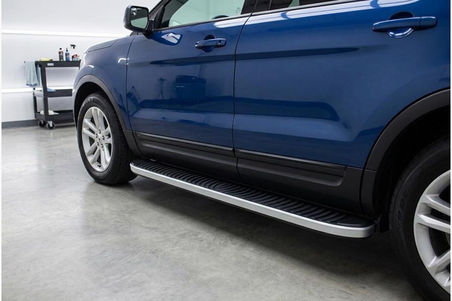Ford Explorer 2011–2019 Bočné nášľapy Tayga Grey (2 ks, hliník) Image