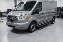 Ford Transit 2014– Bočné nášľapy Bosphorus Black (2 ks, hliník) fotografia 1