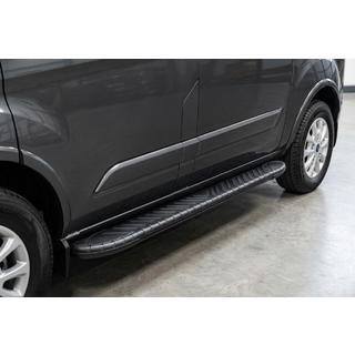 Bočné nášľapy Bosphorus Black (2 ks, hliník) Ford Custom 2013–2022 fotografia 1