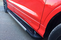 Ford Kuga/Escape 2013–2019 Bočné nášľapy RedLine V1 (2 ks, hliník) fotografia 6