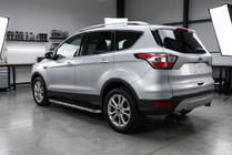 Ford Kuga/Escape 2013–2019 Bočné prahy Maydos V1 (2 ks, hliník ↗ nehrdzavejúca oceľ) fotografia 1