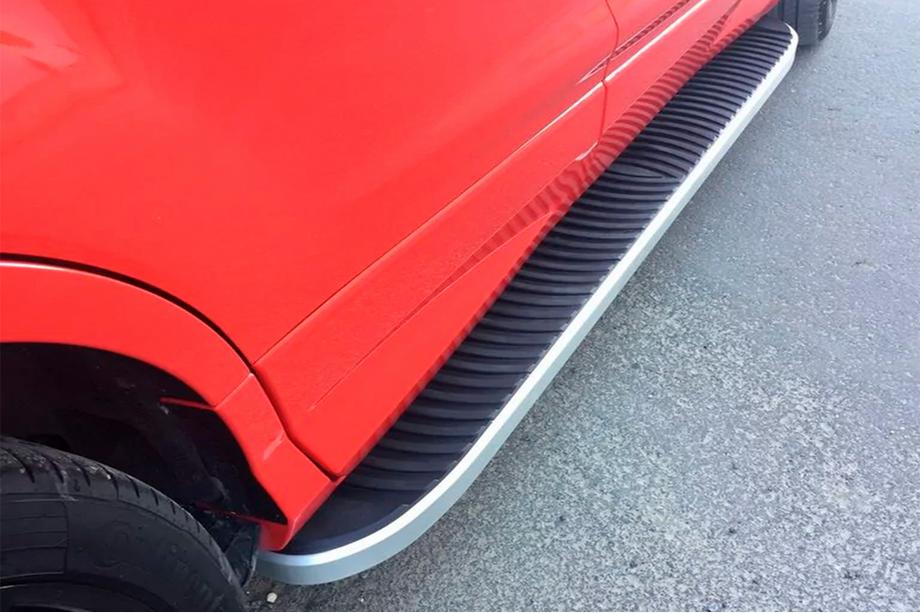 Ford Kuga/Escape 2013–2019 Bočné prahy Tayga Grey (2 ks, hliník) Image
