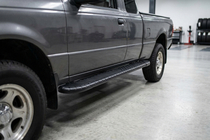 Ford Ranger 2007–2011 Bočné nášľapy Bosphorus Black (2 ks, hliník) fotografia 1