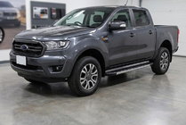 Ford Ranger 2011–2022 Bočné nášľapy Duru (2 ks, hliník) fotografia 1