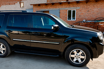 Honda Pilot 2008–2015 Bočné nášľapy Allmond Black (2 ks, hliník) fotografia 3