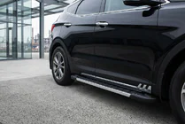 Hyundai Santa Fe 3 2012–2018 Bočné nášľapy RedLine V1 (2 ks, hliník) fotografia 1