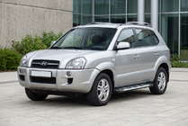 Hyundai Tucson JM 2004– Bočné nášľapy Sunrise (2 ks, hliník) fotografia 1
