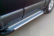 Kia Sorento I BL 2002–2009 Bočné nášľapy Line (2 ks, hliník) fotografia 1