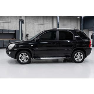 Bočné prahy Line (2 ks, hliník) Kia Sportage 2004–2010 fotografia 1