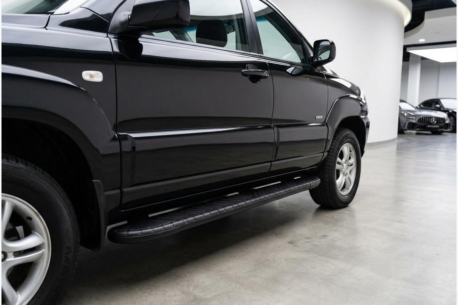 Kia Sportage 2004–2010 Bočné nášľapy Bosphorus Black (2 ks, hliník) Image