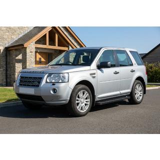 Bočné nášľapy Allmond Black (2 ks, hliník) Land Rover Freelander II 2006–2014 fotografia 1