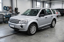 Land Rover Freelander II 2006–2014 Bočné nášľapy RedLine V1 (2 ks, hliník) fotografia 1