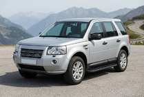 Land Rover Freelander II 2006–2014 Bočné nášľapy Bosphorus Black (2 ks, hliník) fotografia 1
