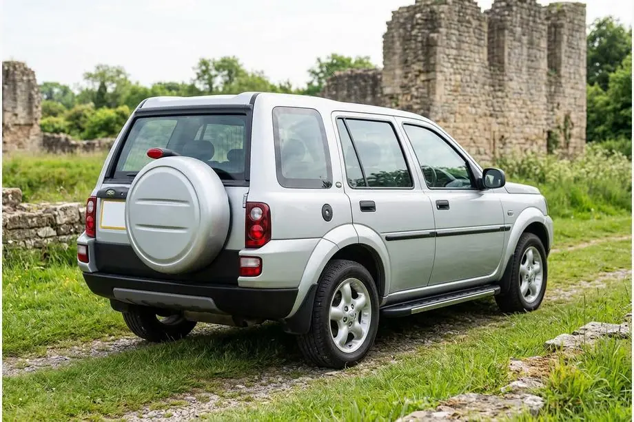 Land Rover Freelander I 1997–2006 Bočné nášľapy Duru (2 ks, hliník) Image