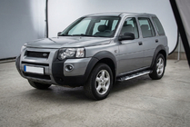 Land Rover Freelander I 1997–2006 Bočné nášľapy Sunrise (2 ks, hliník) fotografia 1