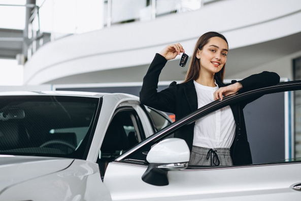 Ako si začínajúca vodička vybrať vhodné auto?