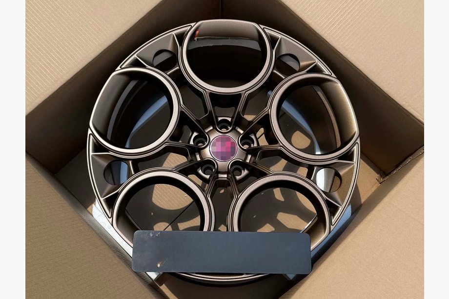 Alfa Romeo Stelvio 2016– Kované disky OEM R21 V2 (4 ks) Image
