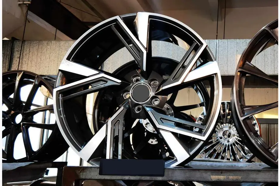 Audi A5 2016–2025 Kované OEM disky R20 (4 ks) Image