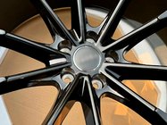 Audi Q8 2018– Kované disky OEM R22 V3 (4 ks) fotografia 8