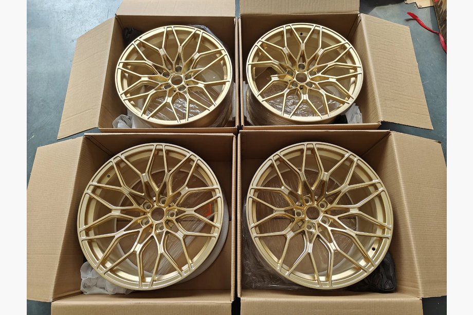 BMW 2. séria G42 2021– OEM kované disky R19 R20 V1 (4 ks) Image