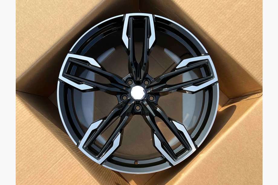 BMW X4 G02 2018– OEM kované disky R21 (4 ks) Image