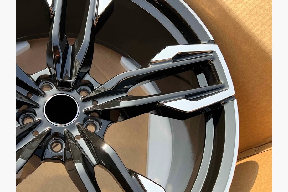 BMW X3 G01 2018– OEM kované disky R21 (4 ks) Fotografia 5