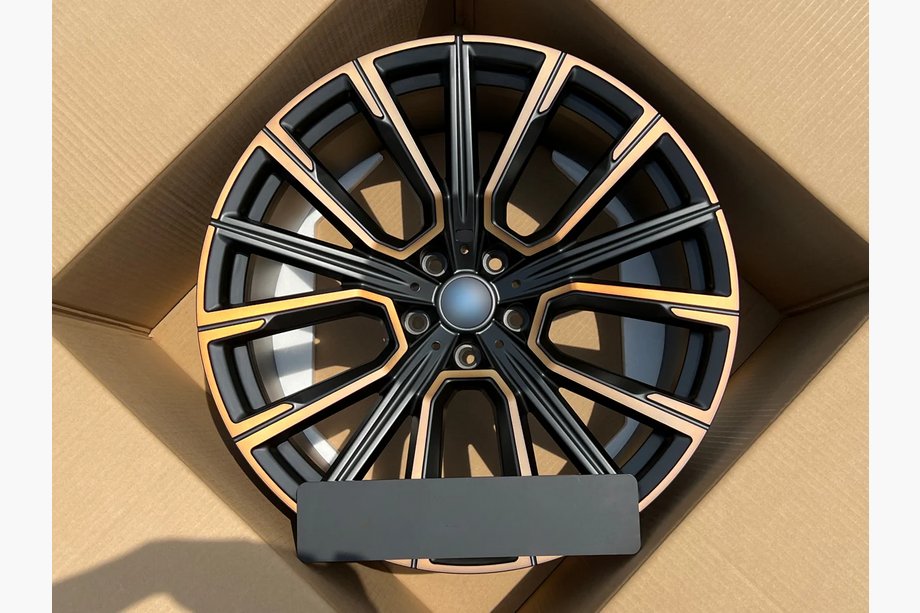 BMW XM G09 2022– Kované disky OEM R21 V1 (4 ks) Image