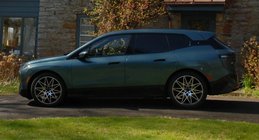 BMW iX (I20) 2022– Kované OEM disky R22 (4 ks) fotografia 8