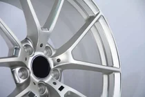 BMW 2. séria G42 2021– Kované OEM disky R19 R20 V2 (4 ks) fotografia 4