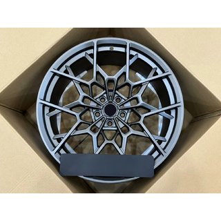 Kované disky OEM R22 V6 (4 ks) BMW radu 7 G70/G71 2022– fotografia 1
