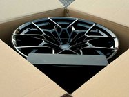 BMW radu 7 G70/G71 2022– Kované OEM disky R22 V5 (4 ks) fotografia 6