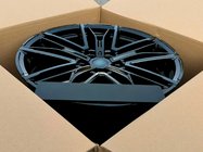 BMW 5/i5 séria G60/G60E/G61 2023– Kované disky OEM R21 V1 (4 ks) fotografia 5