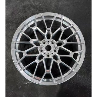 Kované disky OEM R22 V2 (4 ks) BMW 5/i5 séria G60/G60E/G61 2023– fotografia 1