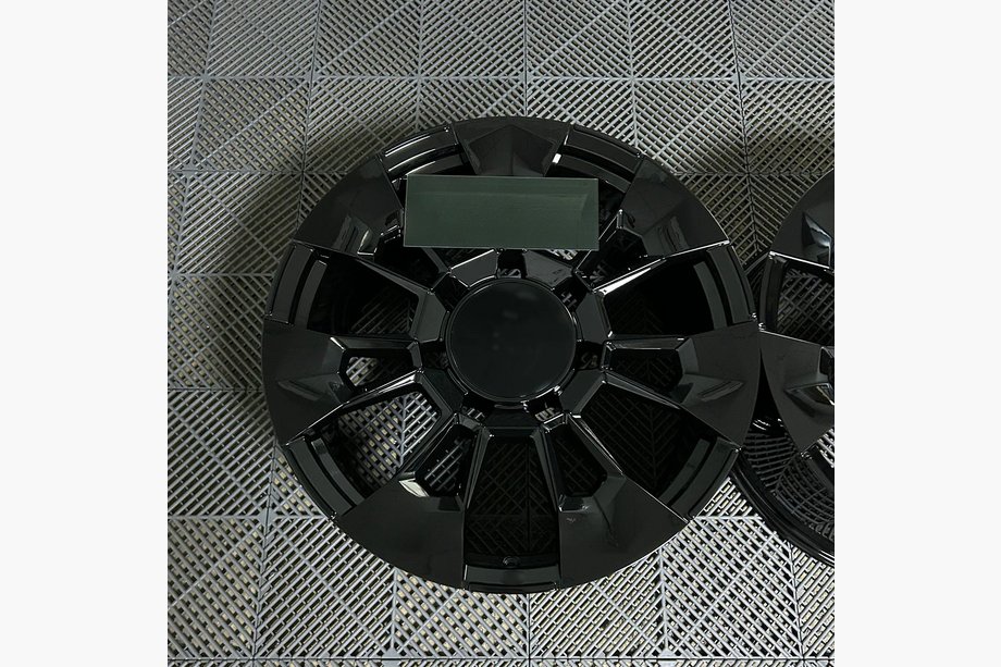 BMW XM G09 2022– Kované disky OEM R22 V2 (4 ks) Image