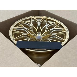 Kované OEM disky R19 R20 V4 (4 ks) BMW 2. séria G42 2021– fotografia 4