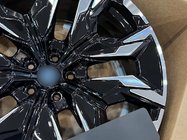 BMW 5/i5 séria G60/G60E/G61 2023– Kované disky OEM R21 V4 (4 ks) fotografia 6